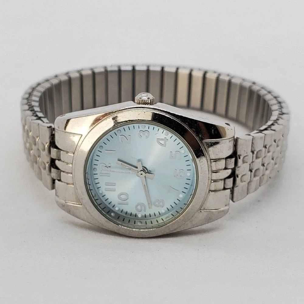 Women's‎ Watch 25MM Blue Dial Gray Expandable Band 6.5